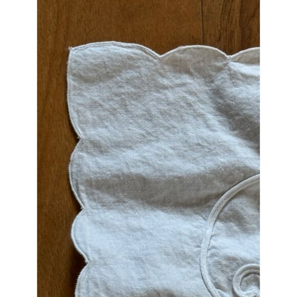 Vintage White Linen Tablecloth With Embroidered Lilac & Green Floral Design 34" - Picture 5 of 6